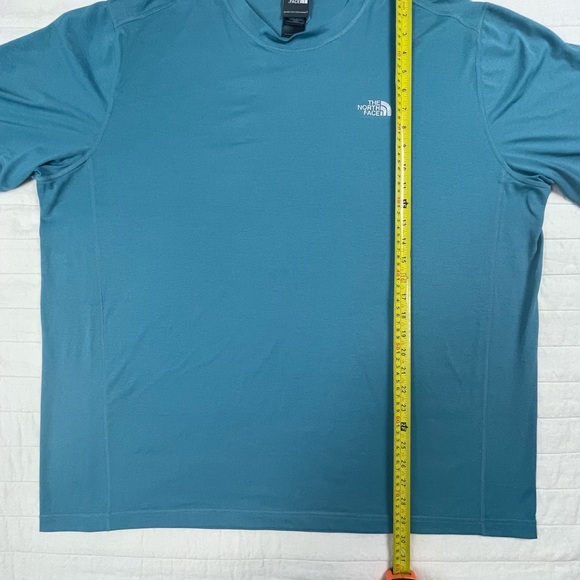 The North Face Men's Blue Short Sleeve Performance Shirt XXL - Picture 6 of 10